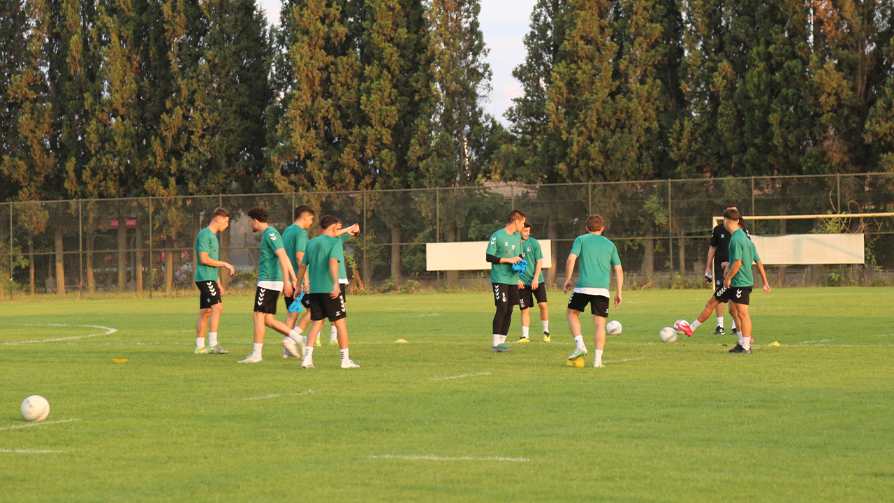 Sakaryaspor yeni sezon hazırlıklarına 20 Temmuz'da başlayacak