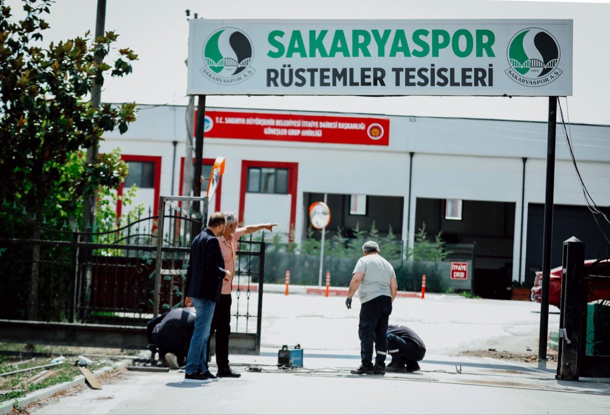 Rüstemler'e modern dokunuş! Sakaryaspor'da tesisler yenileniyor