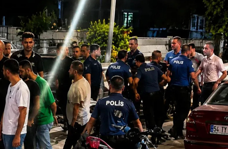 Düğünde çıkan kavgayı polis zor ayırdı
