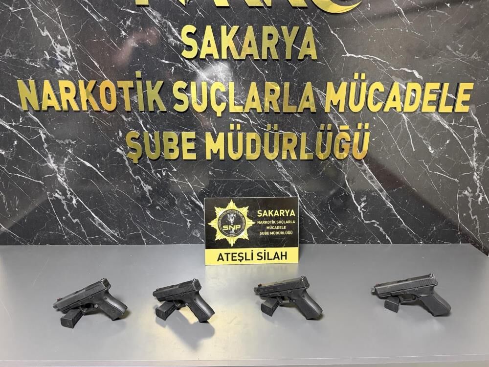Kaçak silah sevkiyatına gişelerde operasyon: 2 tutuklama