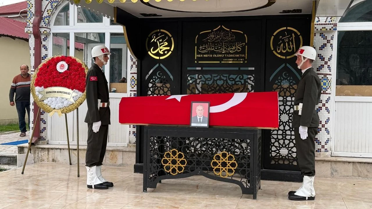 Kıbrıs Gazisi Akyazı’da son yolculuğuna uğurlandı