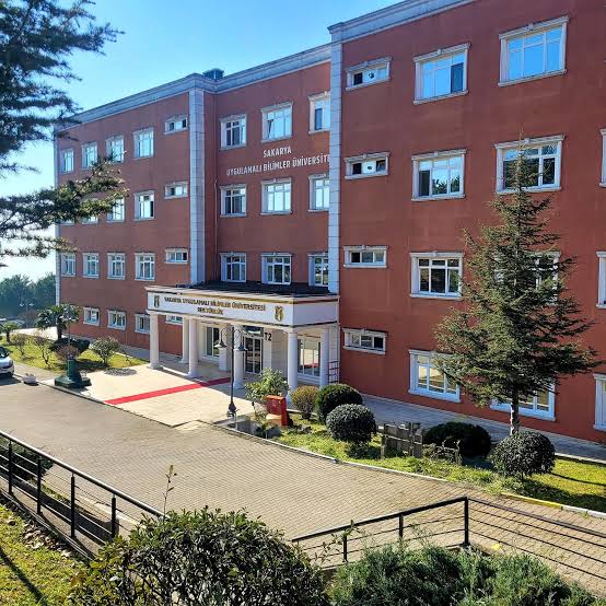 SUBÜ’den gençlere gönüllülük çağrısı
