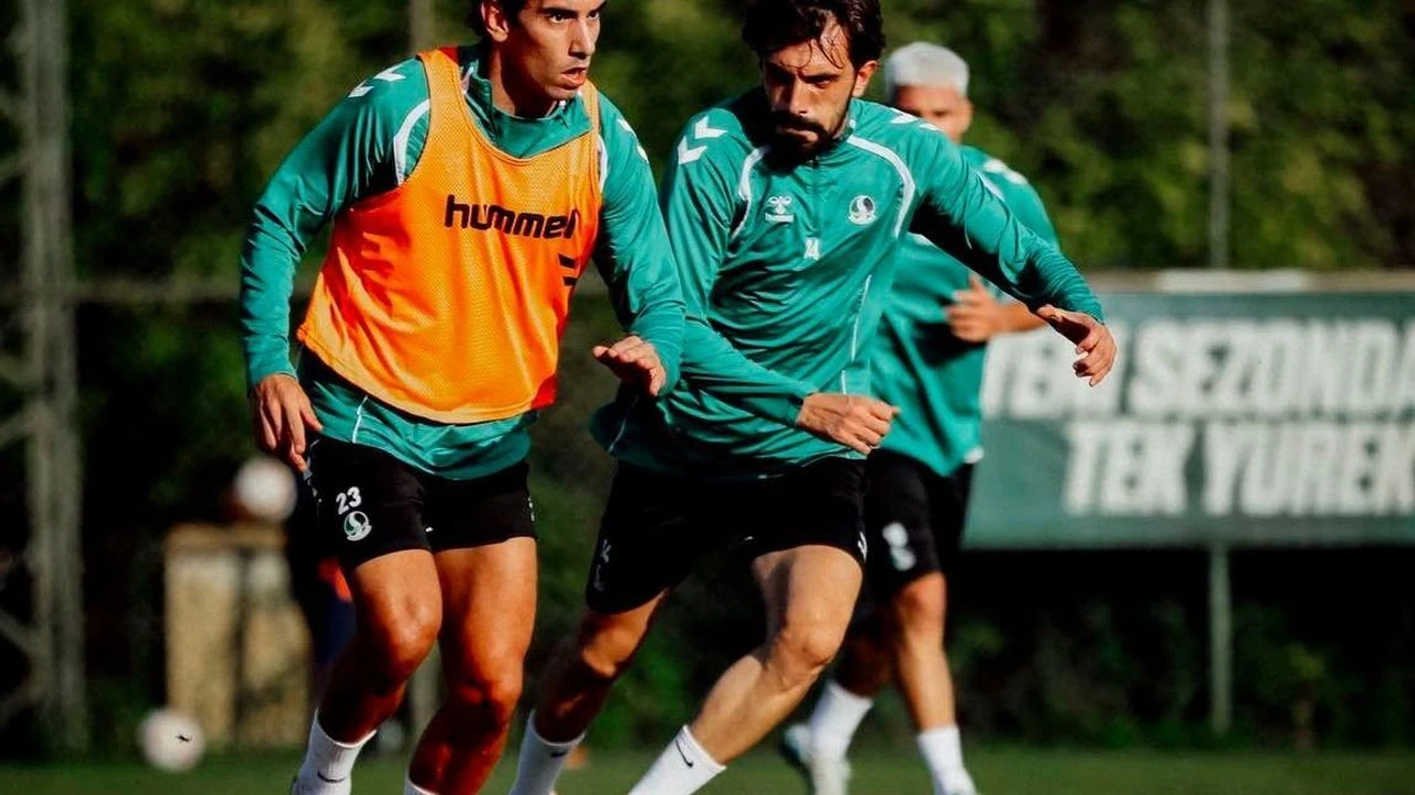 Sakaryaspor, Beyoğlu Yeni Çarşı maçına hazırlanıyor