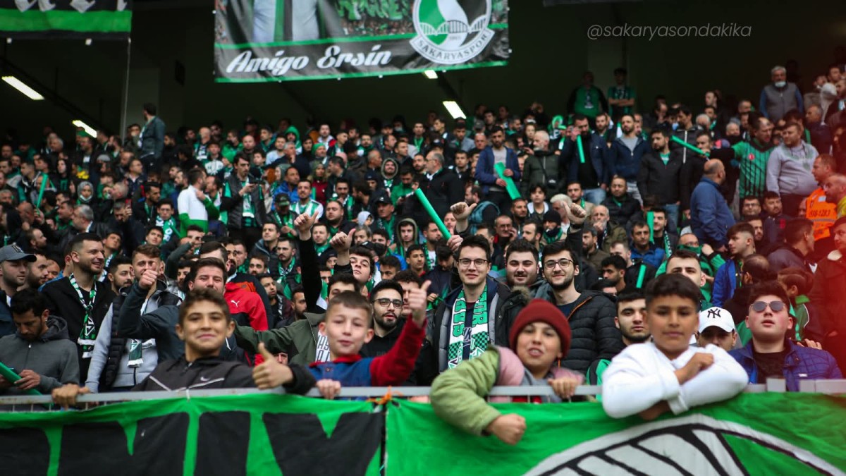 Sakaryaspor-Erzincanspor maçının kağıt biletleri satışta