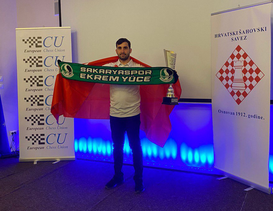 Büyükşehir satranç sporcusu Avrupa Şampiyonu oldu