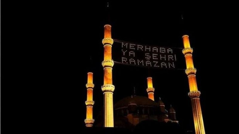 27 İslam Ülkesinde Ramazanın İlk Günü Başladı!