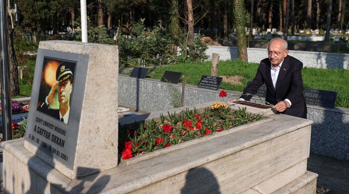 Kılıçdaroğlu Hendek'te Gaffar Okkan'ın mezarını ziyaret etti!