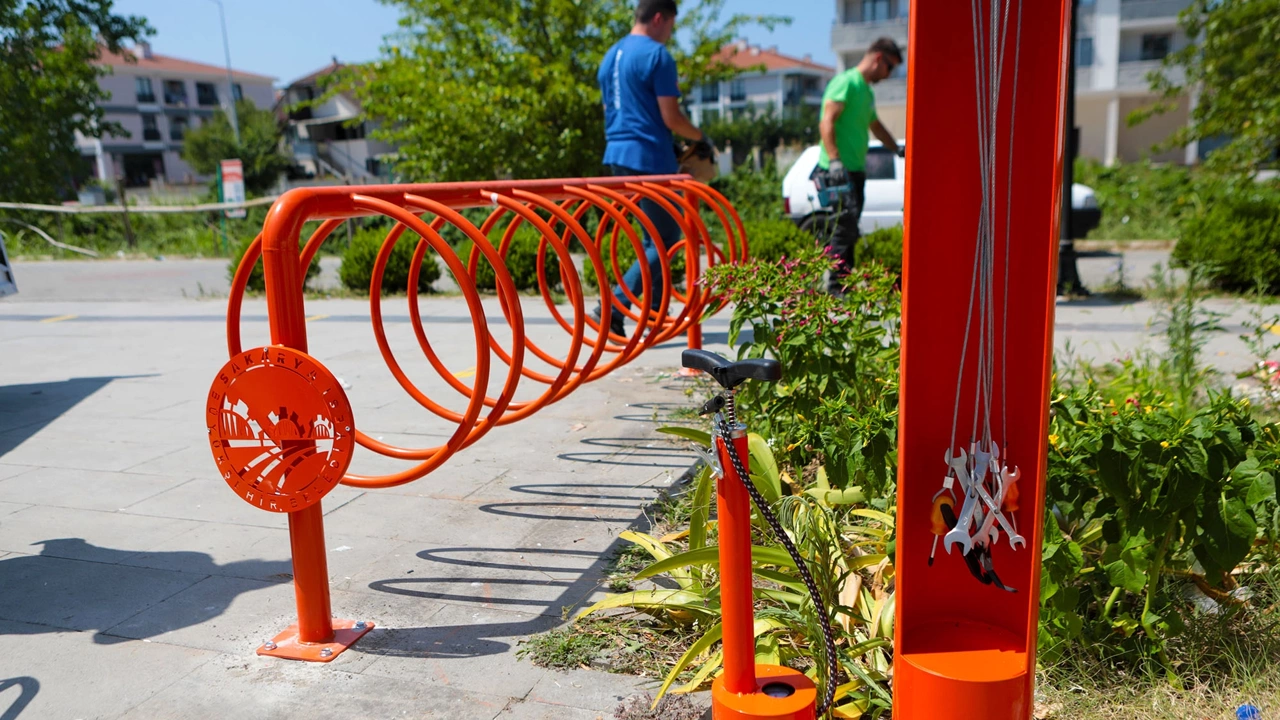 Büyükşehir 40 noktada bisiklet istasyonları kuruyor 