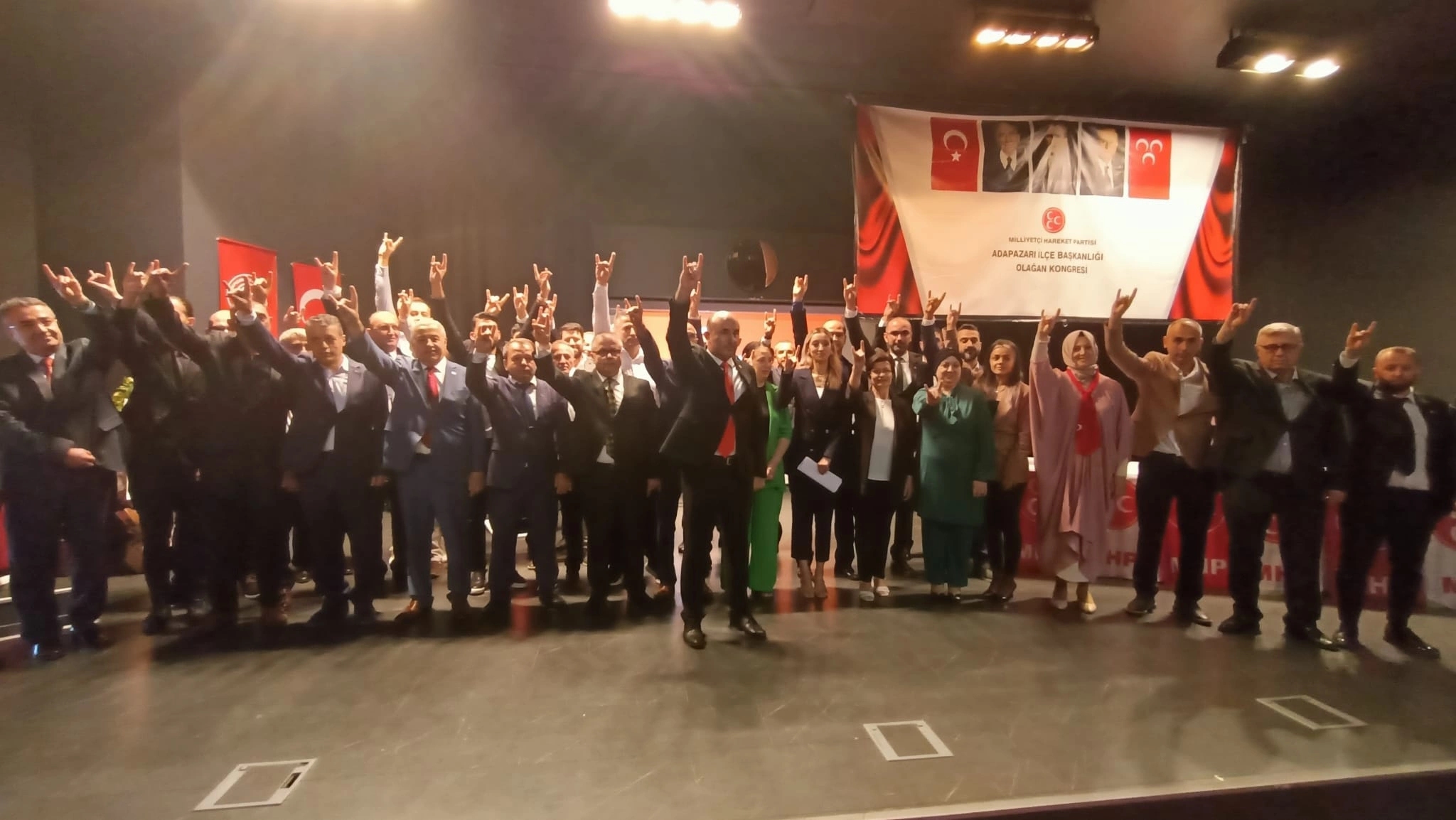 MHP Adapazarı'nda tek adaylı kongre