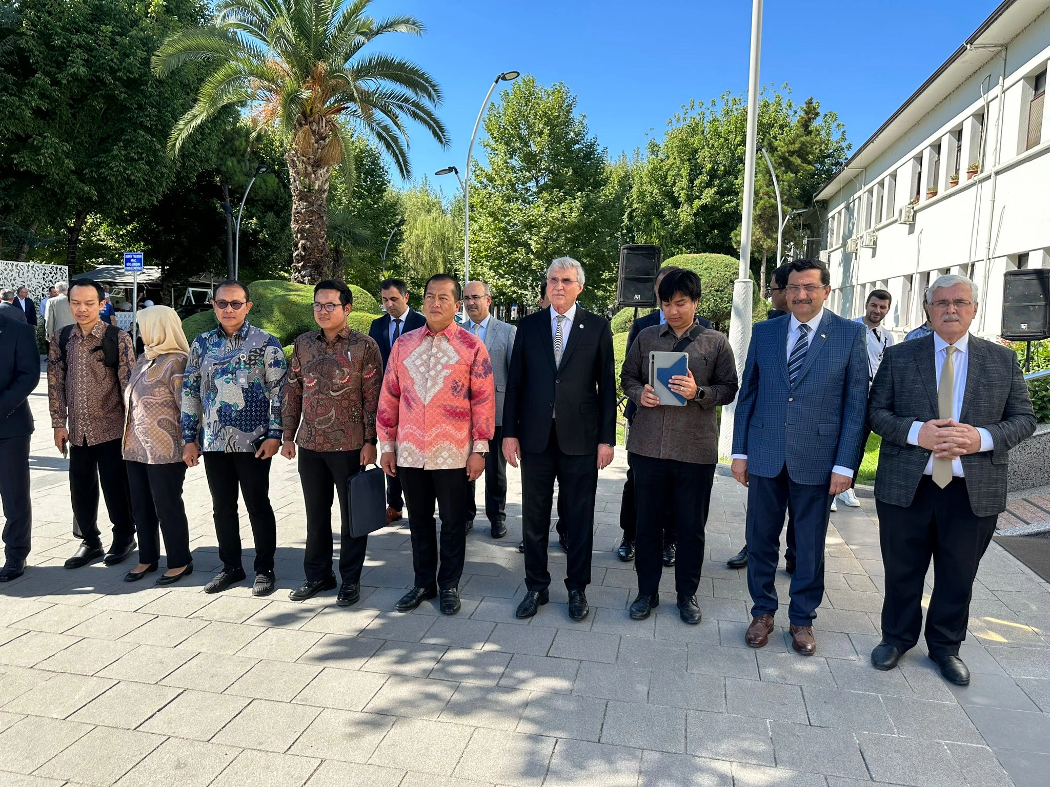 Endonezya’nın Ankara Büyükelçisi’nden Başkan Yüce’ye ziyaret