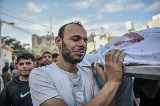 Gazze Sağlık Bakanlığı'ndan son rakamlar! Katil İsrail'in hain planı işliyor, ölü sayısı katlandıkça katlanıyor