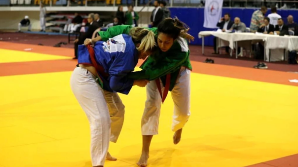 Sakarya Büyükşehir Belediyesi Judocuları Türkiye Şampiyonu
