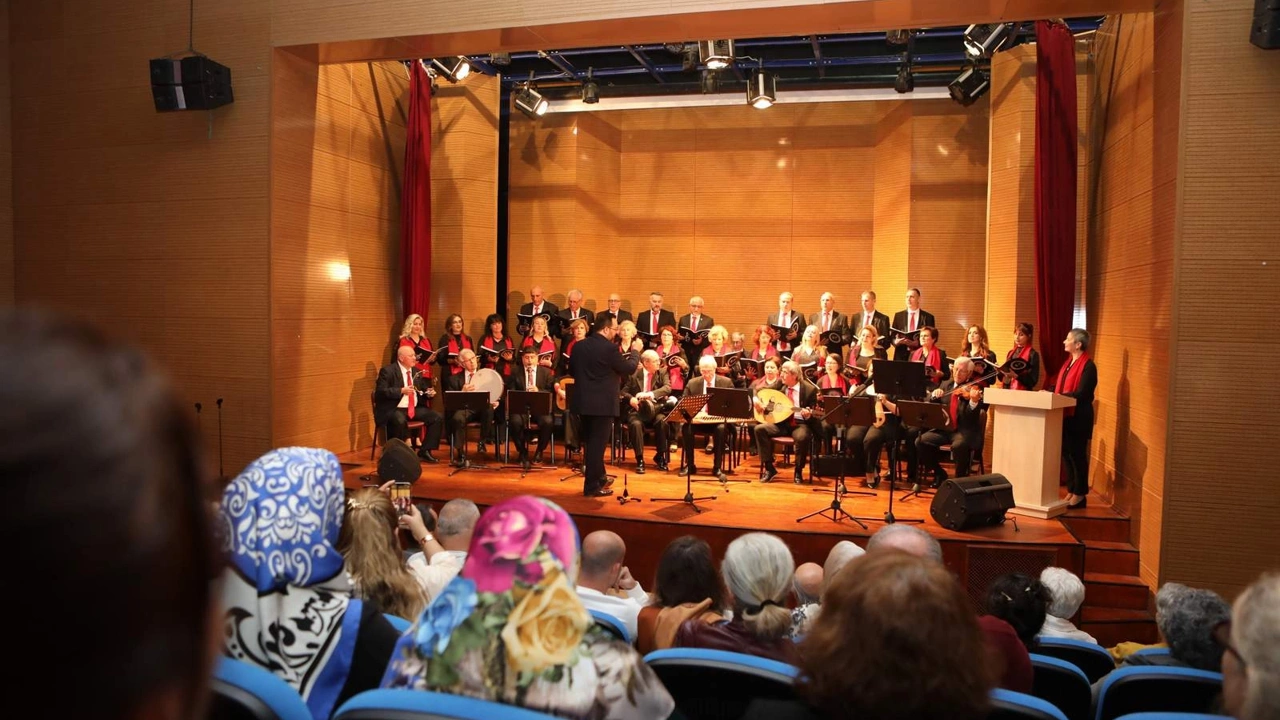 Arifiye'de Cumhuriyet'in 100. yılında muhteşem konser