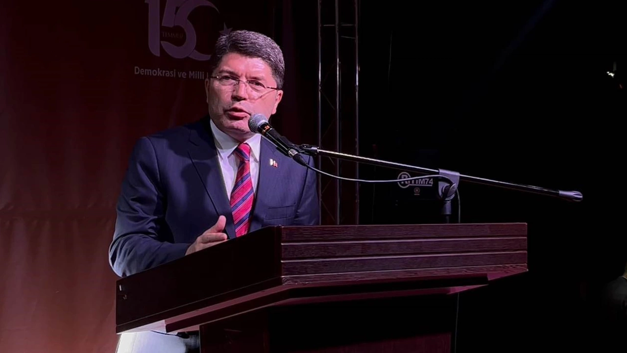 Adalet Bakanı Tunç'tan Yargıtay-AYM kriziyle ilgili açıklama