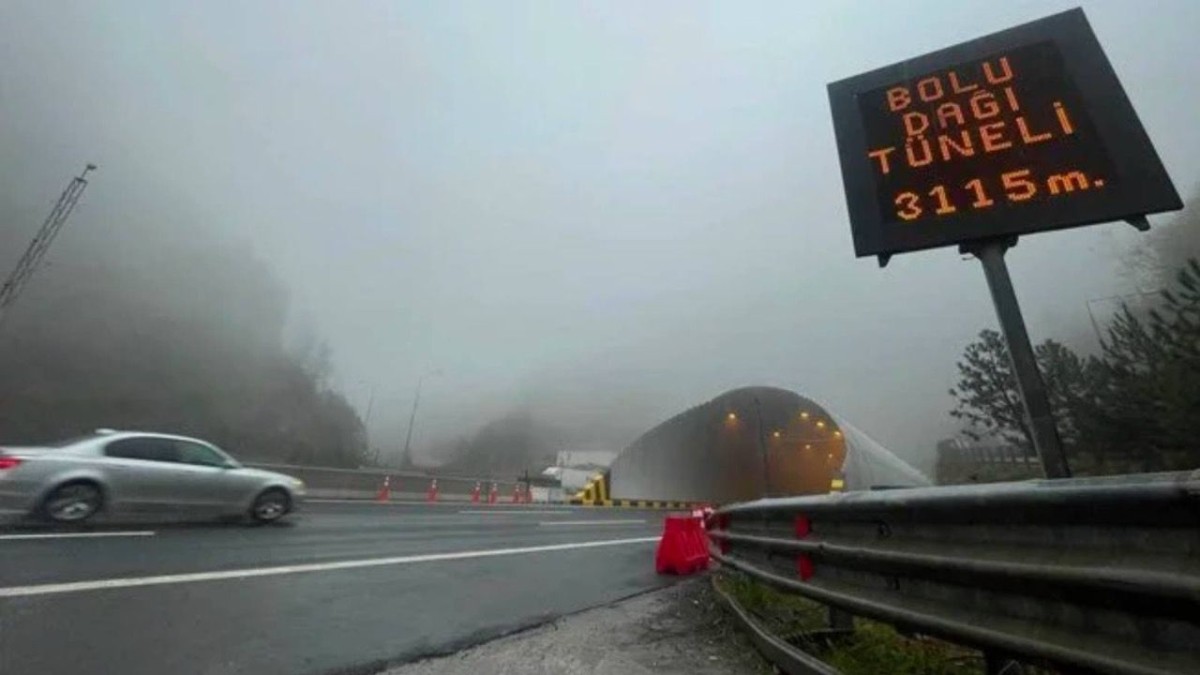 Bolu Dağı Tüneli Sakarya yönü trafiğe kapatıldı