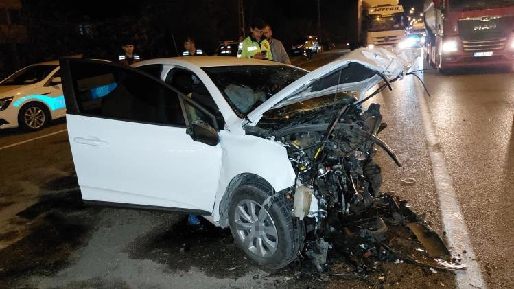 AK Parti Gençlik Kolları Başkanı Sakarya dönüşü kazada hayatını kaybetti