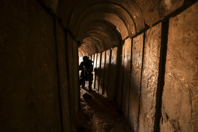 İsrail ordusu, Hamas'a ait tünellere deniz suyu pompalamaya başladı