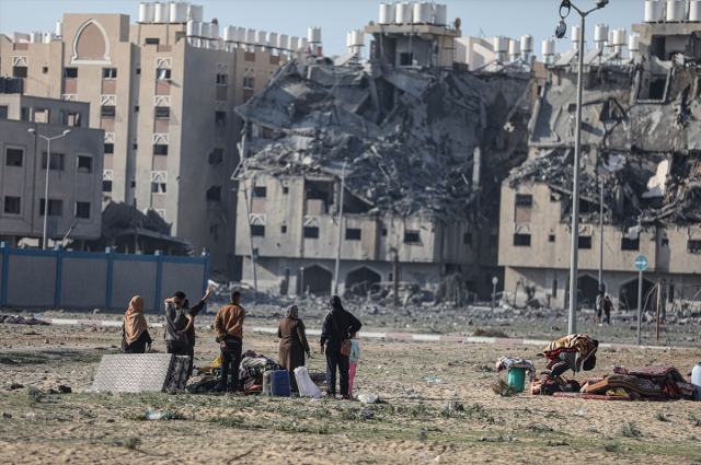 Uluslararası Ceza Mahkemesi'nden İsrail'e net uyarı! Gazze'ye yardımları engellemek savaş suçudur