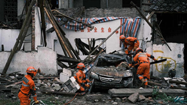 Çin'de 6,2 büyüklüğünde deprem! 118 kişi yaşamını yitirdi, 220 kişi yaralandı