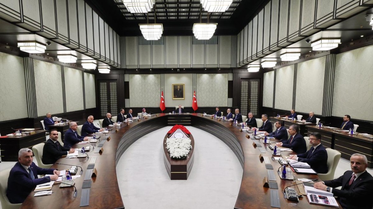 Asgari ücret konuşulacaktı: Kabine toplantısı iptal edildi