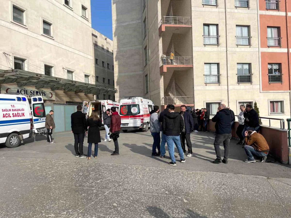 Kuzey Marmara Otoyolu Sakarya Geçişinde Meydana Gelen Zincirleme Kaza Sonrası 45 Kişi Taburcu Edildi