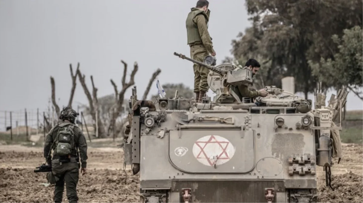 İsrail askeri, Gazze'de bulduğu bebeği İsrail'e kaçırdı