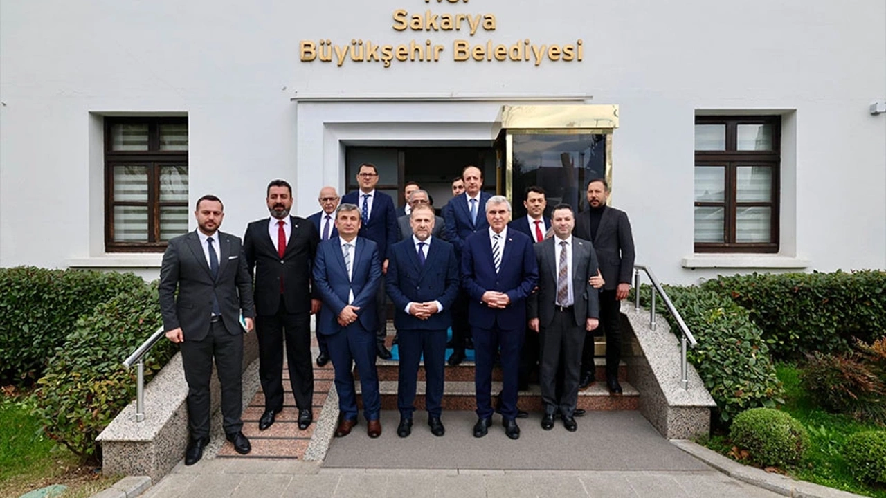Milli Eğitim Bakan Yardımcısı Şamlıoğlu'ndan Başkan Yüce'ye ziyaret