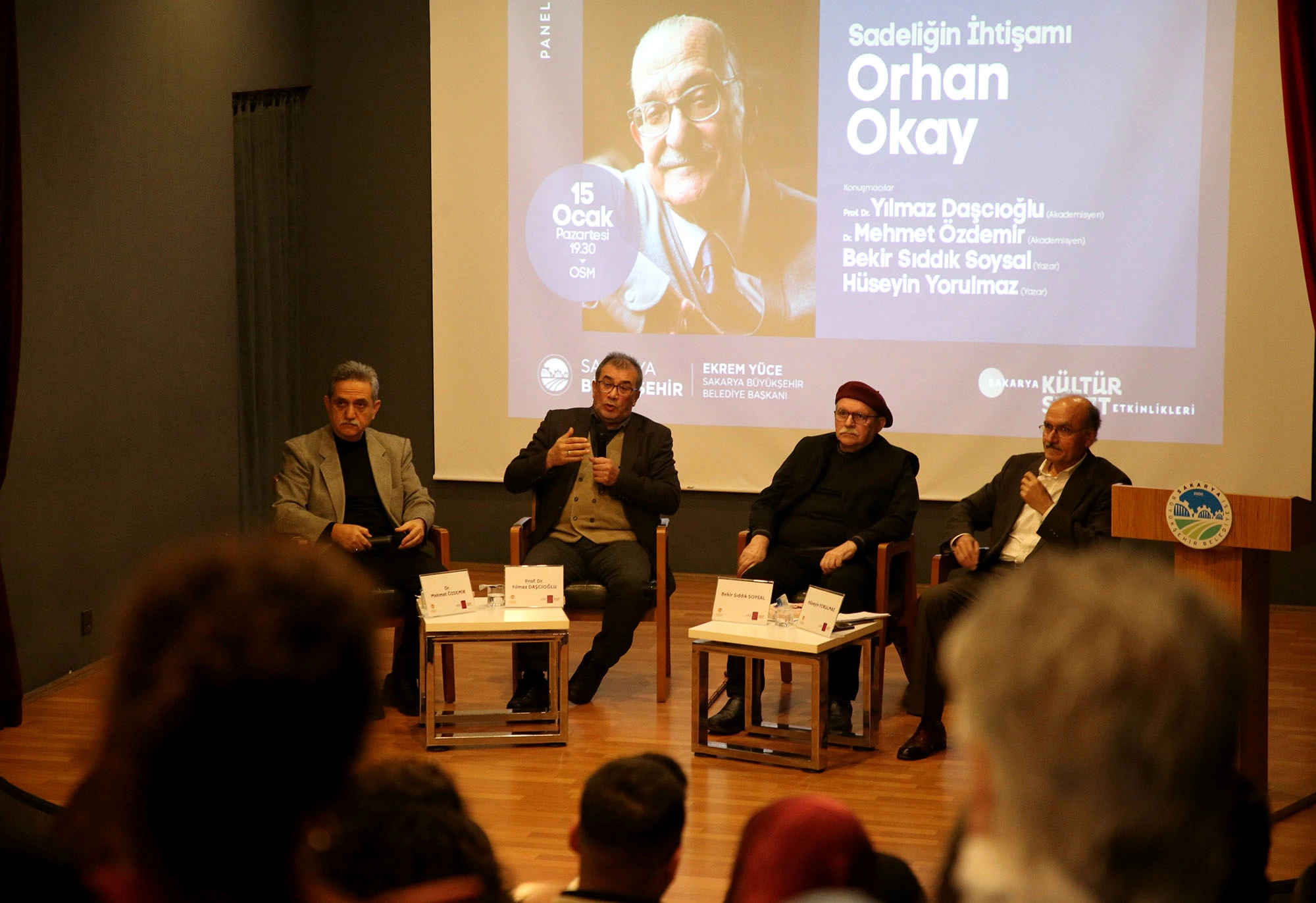  Sakarya Üniversitesi Edebiyat Fakültesi Kurucusu Prof. Dr. Orhan Okay Anıldı