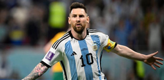 Lionel Messi'nin Çin'deki hazırlık maçı tepkiler nedeniyle iptal edildi