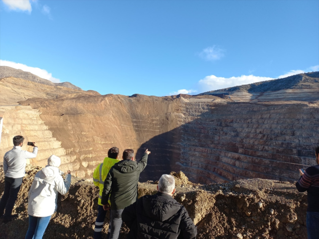 Erzincan'daki Maden Faciasında Arama Kurtarma Çalışmaları Durduruldu!