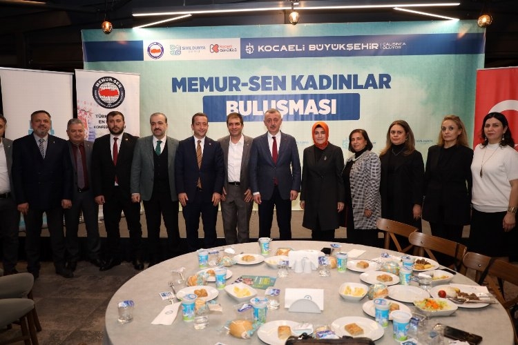 Kocaeli Büyükşehir Belediye Başkanı, Memur-Sen'in buluşmasına katıldı