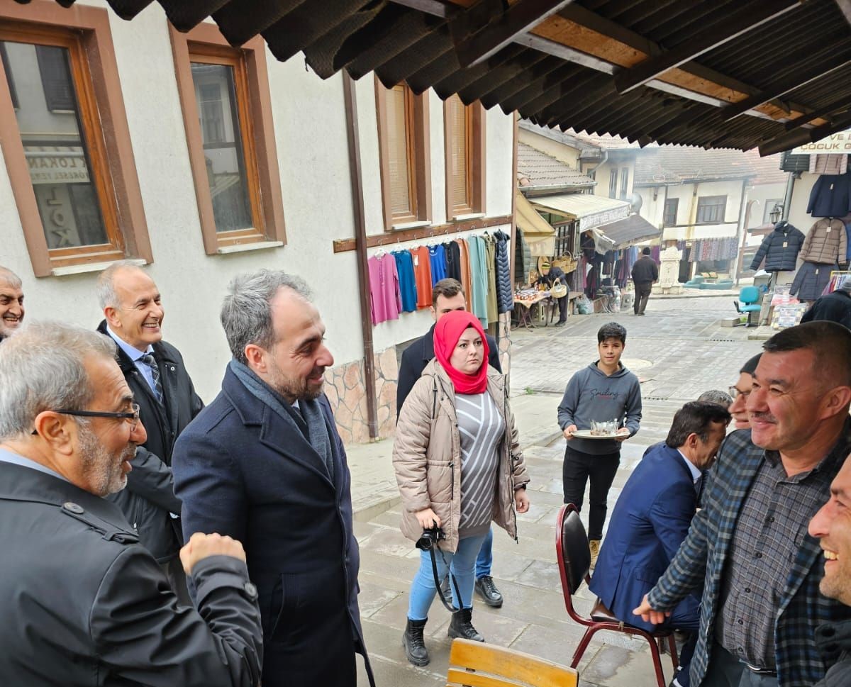 SP Büyükşehir Belediye Başkan Adayı Ömer Abdullah Ayhan Taraklılılar ile buluştu