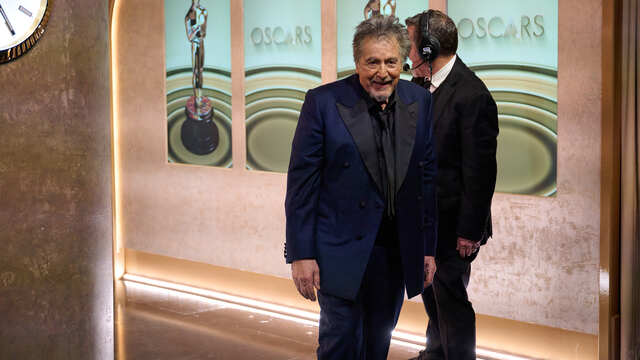 Oscar gecesinde eleştirilen Al Pacino'dan açıklama