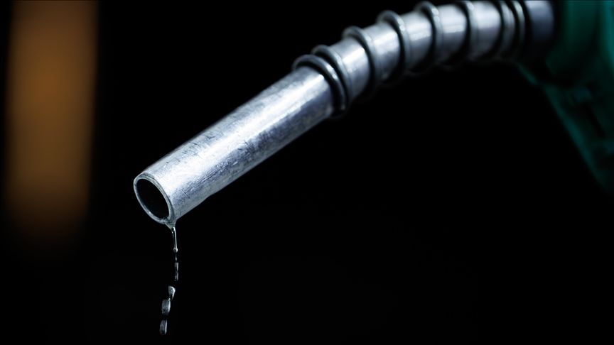 ABD bu yıl için petrol fiyatı tahminini yukarı yönlü revize etti