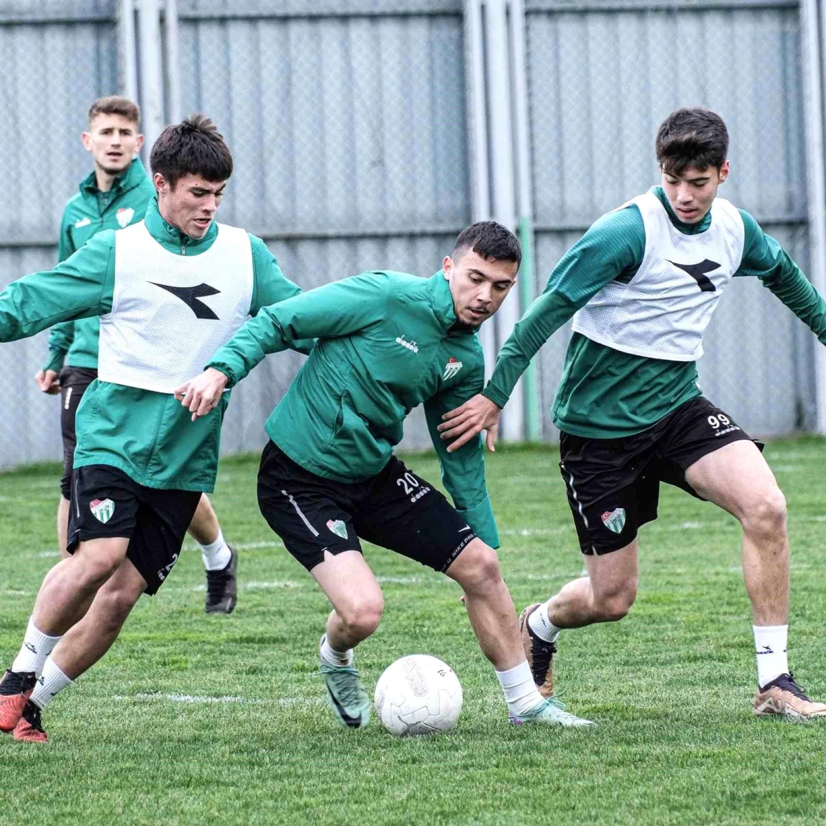 Bursaspor, Kırşehir FSK maçının hazırlıklarını tamamladı