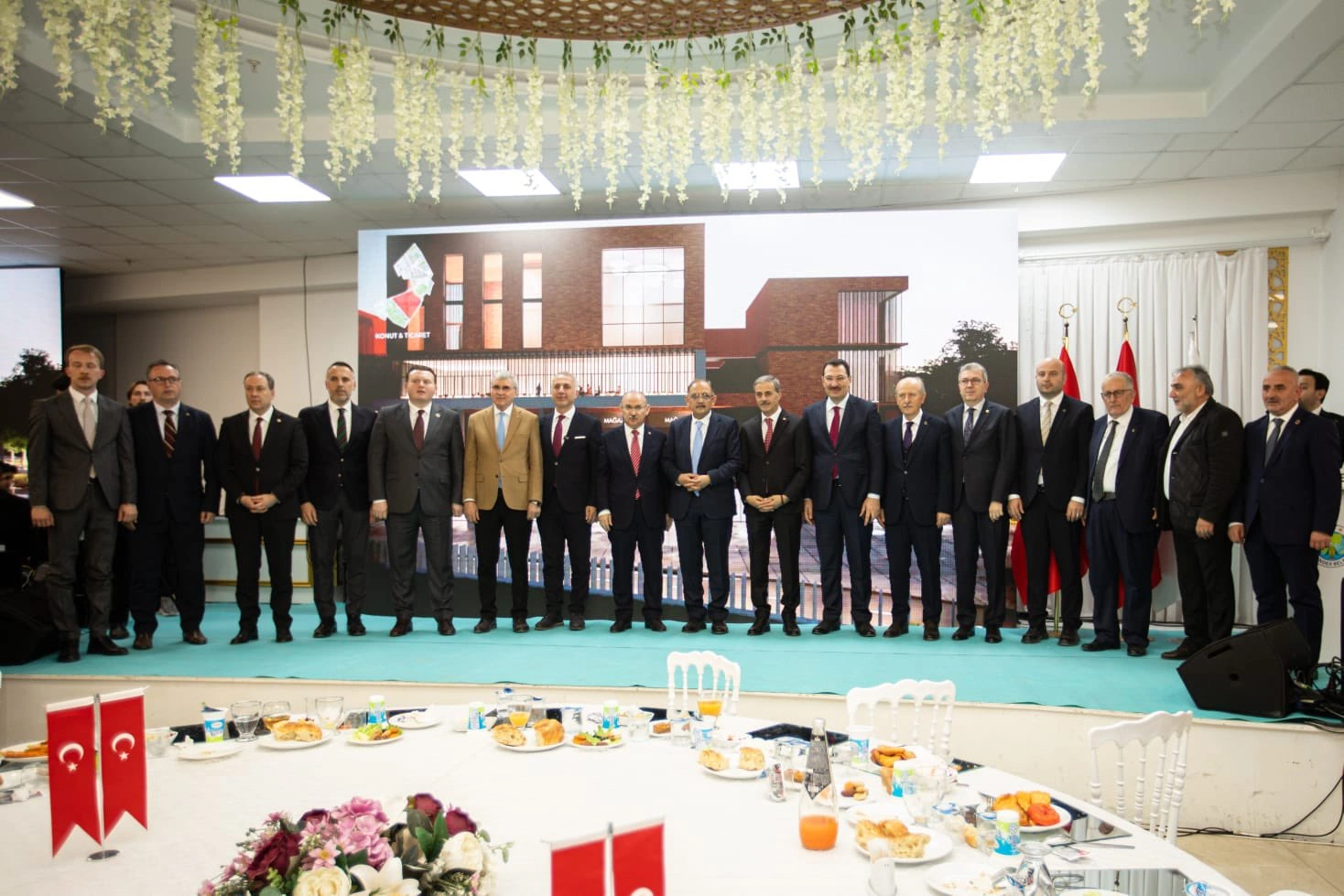 Bakanı Mehmet Özhaseki Iftar Programında Konuştu | Ada Hayat Yerinde Kentsel Dönüşüm Projesi