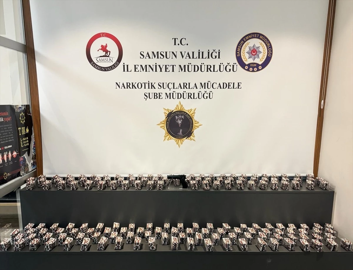 Samsun'da Uyuşturucu Operasyonu: 18 Bin 998 Sentetik Ecza Ele Geçirildi