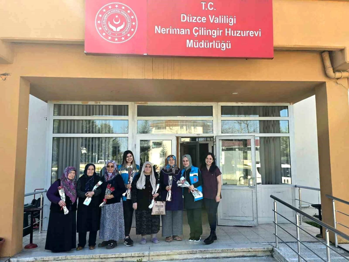 Düzce Ağız ve Diş Sağlığı Hastanesi Yaşlılara Saygı Haftasını Kutladı