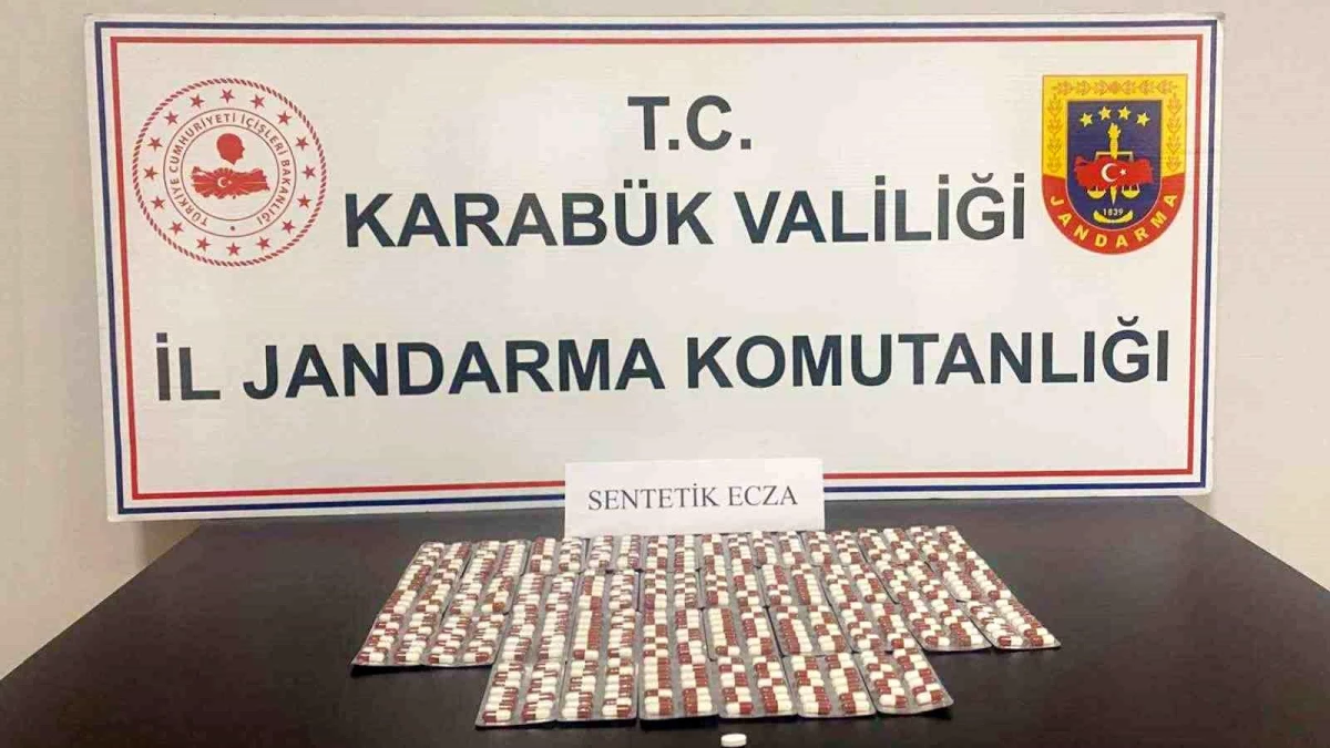 Karabük'te 505 adet uyuşturucu hap ile yakalanan 3 kişi tutuklandı