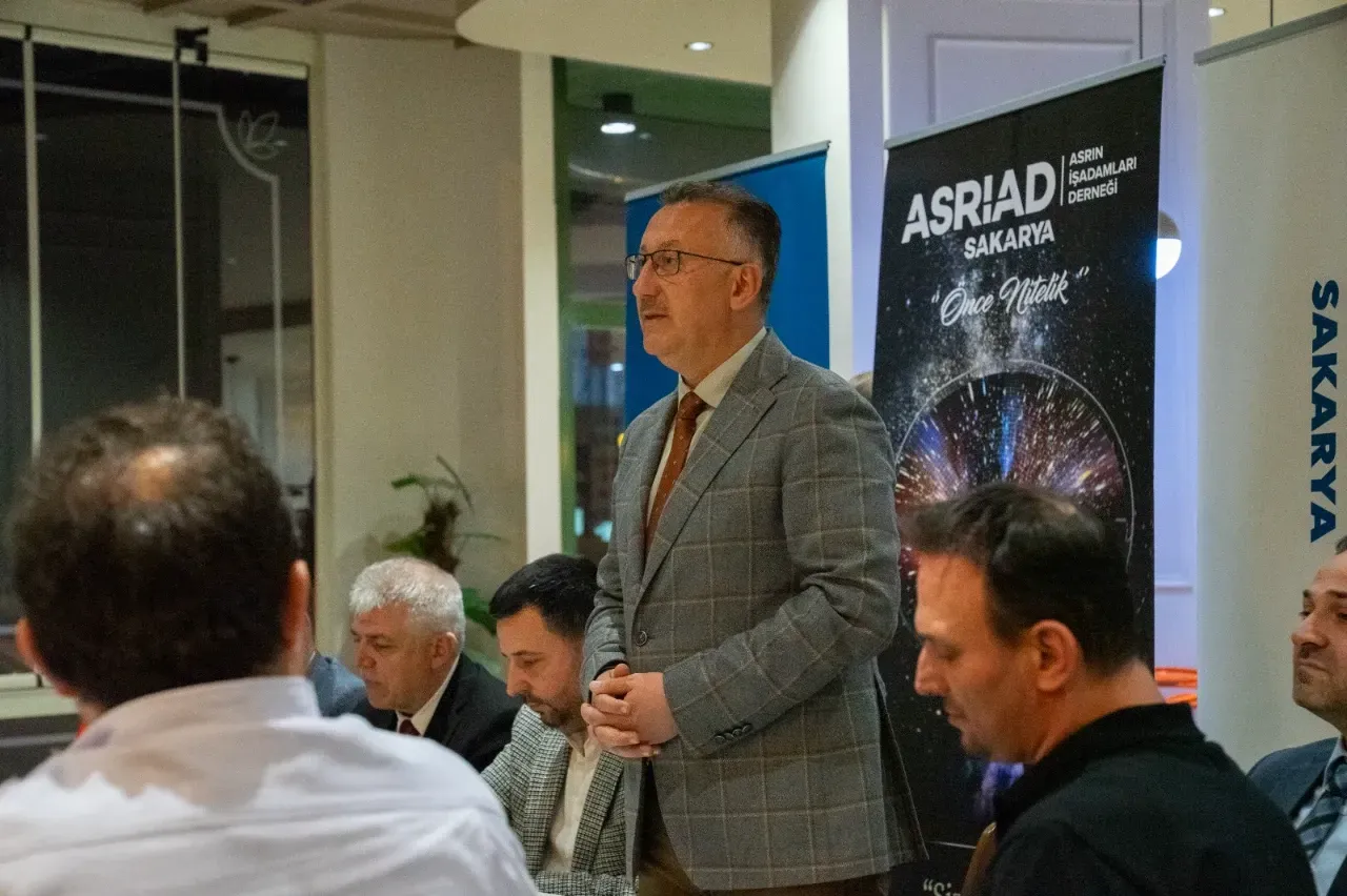 Asriad Sakarya, Ticaret ve İş Geliştirme Toplantısı'nda Belediye Başkanlarını Ağırladı