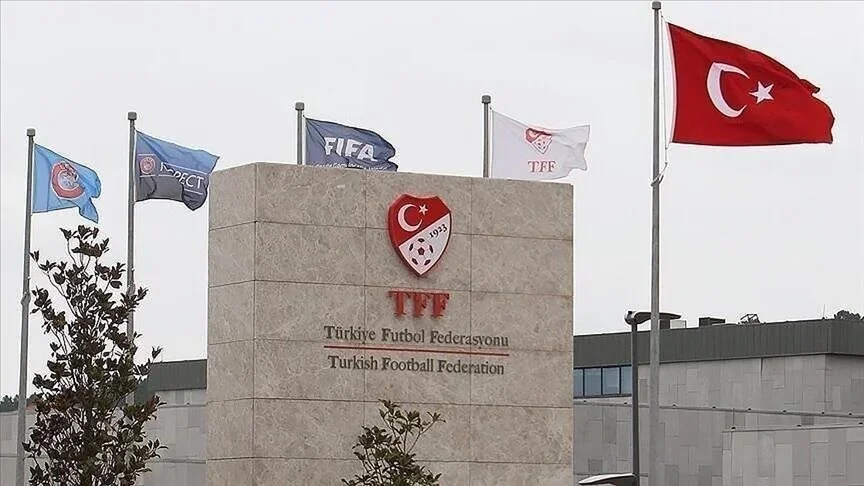 PFDK, Trabzonspor'a iç sahada 6 maç seyircisiz oynama cezası verdi