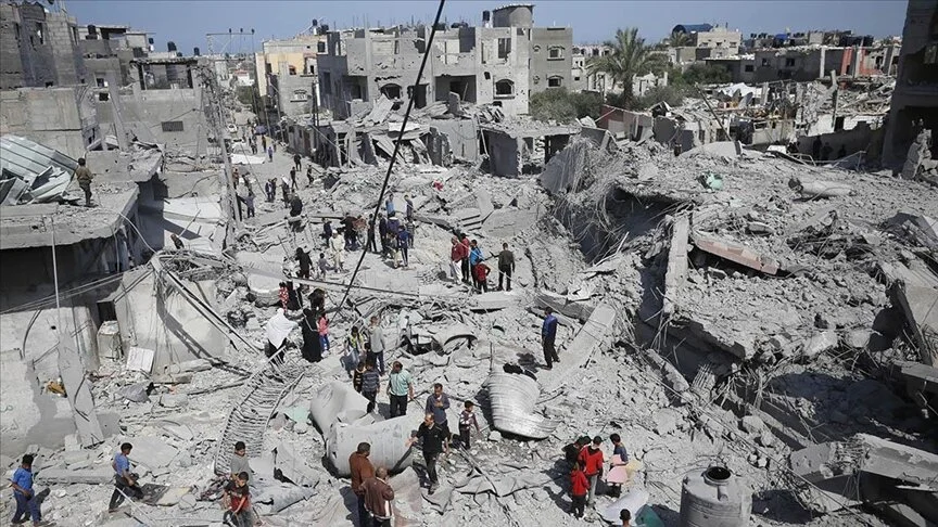 İsrail yayın organı: Gazze'deki yüz binlerce sivilin kaderi yapay zekanın elinde