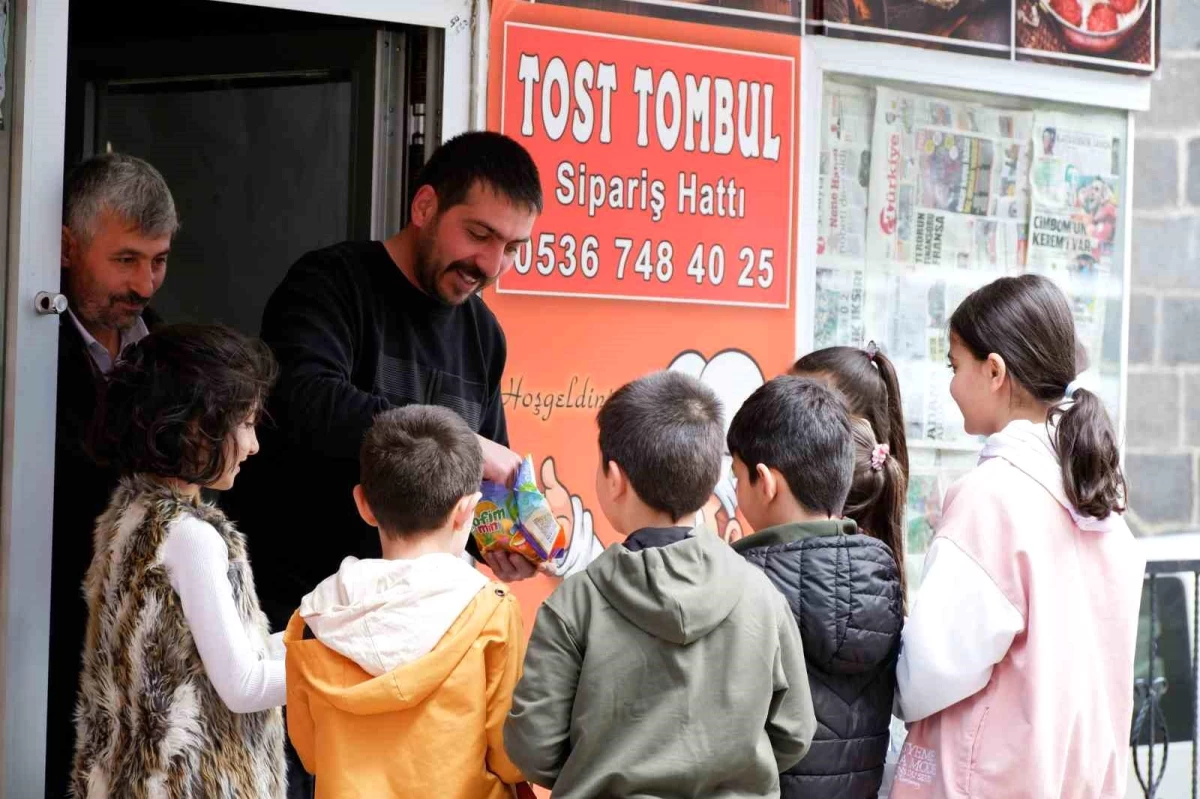 Erzurum'da Ramazan Bayramı öncesi 'arafalık' toplama geleneği yaşatılıyor