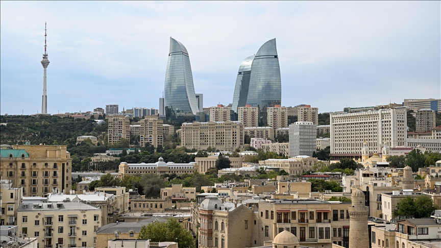 Azerbaycan'da ulaşımdaki engeller 