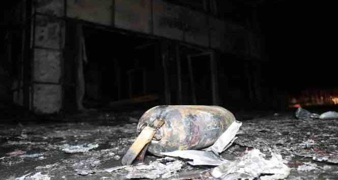 Akaryakıt istasyonu alev alev yandı, ekipler söndürmek için seferber oldu