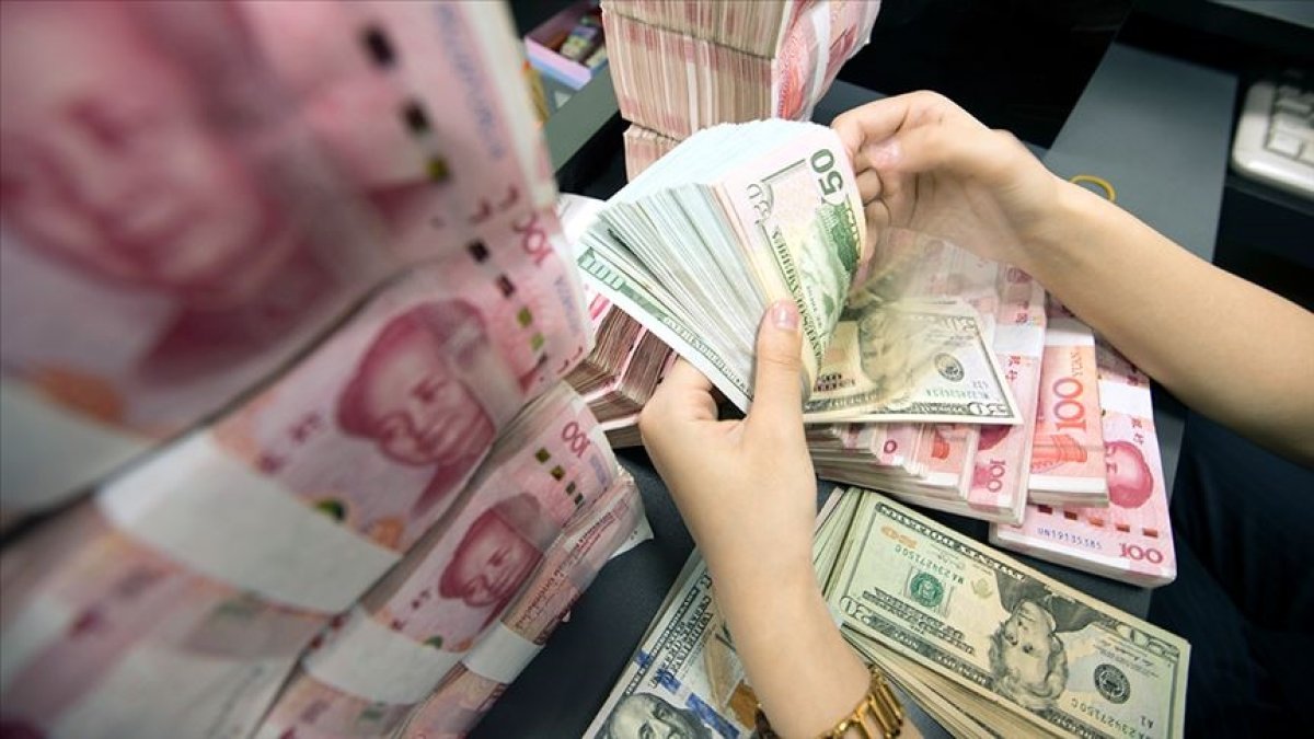 Çin yuanı dolar karşısında son 2 yılın en düşük seviyesine düştü