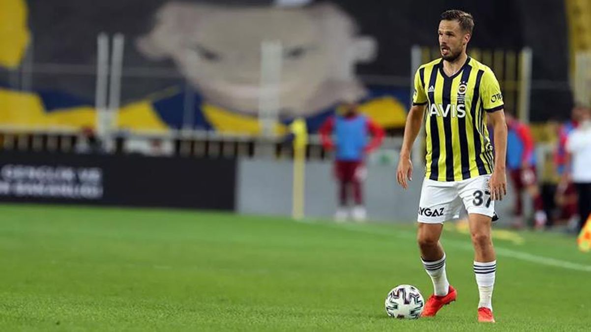 Fenerbahçe'nin lisans çıkarmadığı Filip Novak, Birleşik Arap Emirlikleri'ne gidiyor