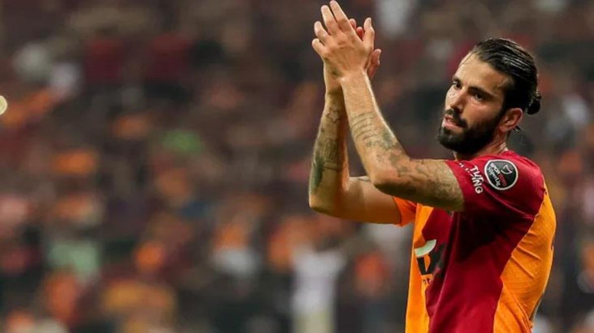 Galatasaray'ın yıldızı bacağının son halini paylaşıp taraftara seslendi: Aslanlar asla ölmez