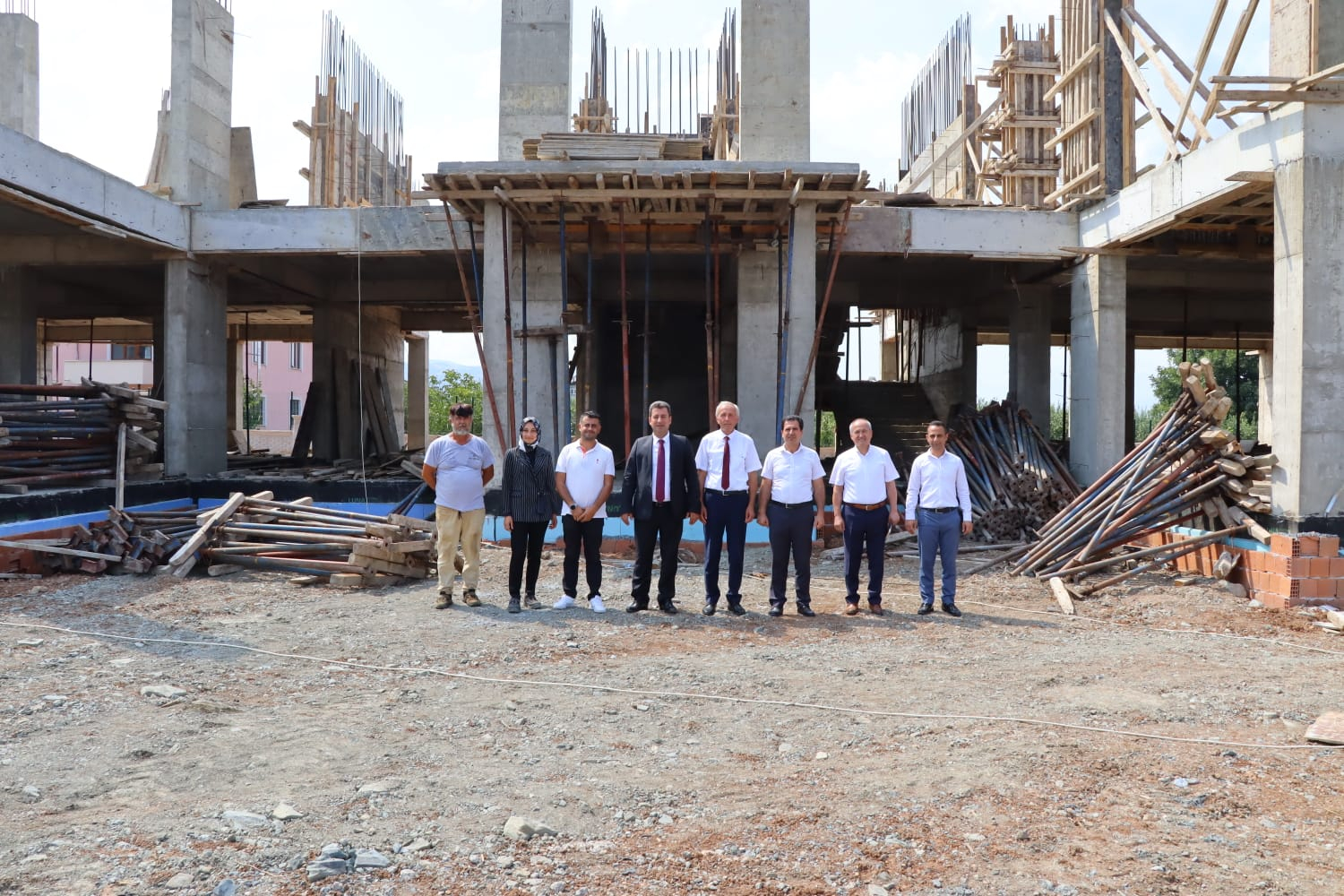 Geyve Hırka Mahallesinde Yeni Anaokulu inşaatı ziyareti