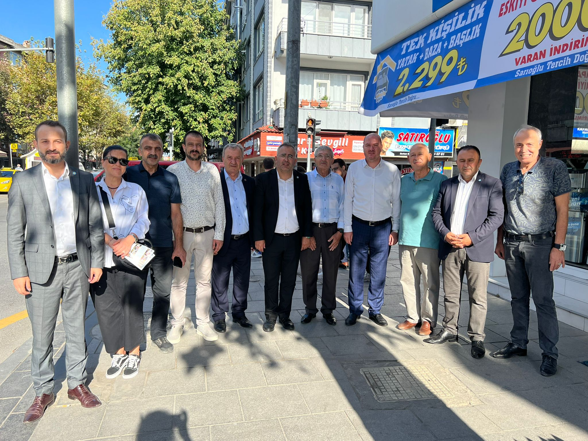 İYİ Parti Adapazarı Teşkilatı Ankara Caddesinde